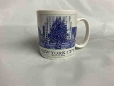 Starbucks New York City Holiday Mug 2006 Rockefeller Center Christmas Tree RARE! - Sold on eBay Jan, 4th 2020 for $47.95