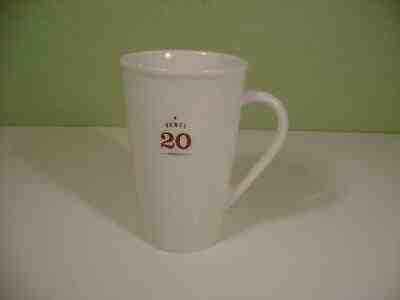 STARBUCKS VENTI 20 OUNCES 2010 Mug, Large 20 Oz Tall Taper