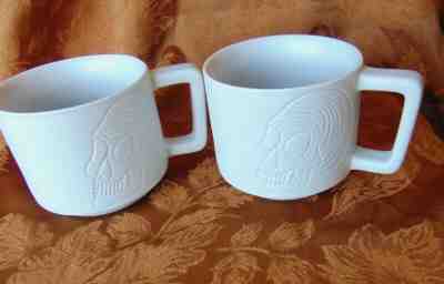 2 New STARBUCKS 2019 White HALLOWEEN MUGS with Indented SKULL 12oz - Sold on eBay Dec, 27th 2019 for $24.00