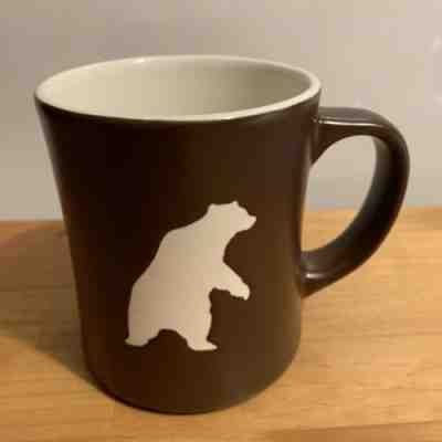 Starbucks 2010 Bear Mug Etched Embossed Brown/White Organic Yukon Blend - Sold on eBay Dec, 23rd 2019 for $21.99