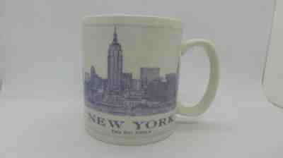 Starbucks 18 oz Mug 2010 New York Architecture Series - Sold on eBay Jan, 12th 2020 for $16.99