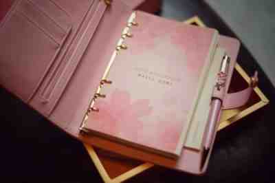 Rare Starbucks China 2017 Sakura Notebook Set With A Ballpoint Pen - Sold on eBay Jan, 10th 2020 for $65.00