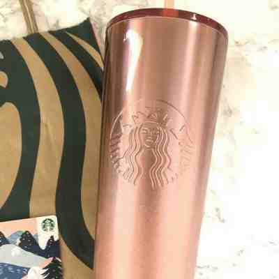 2019 Starbucks Rose Gold Glitter Stainless Steel Cold Cup Tumbler 24oz Venti  - Sold on eBay Jan, 17th 2020 for $30.00