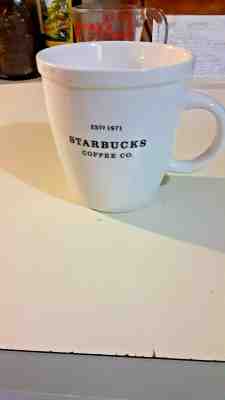 Starbucks 2001 Barista 16oz White Est 1971 Large Coffee Mug MINT Condition   #15 - Sold on eBay Jan, 21st 2020 for $22.99