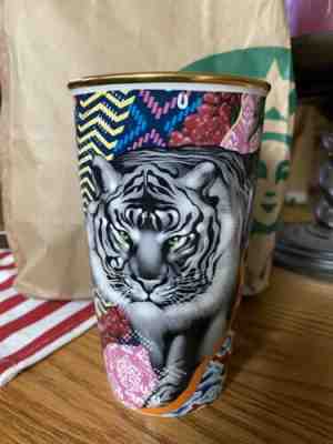 STARBUCKS Sumatra Tiger 12 oz. CERAMIC TRAVELER MUG & LID Tristan Eaton Cup NEW