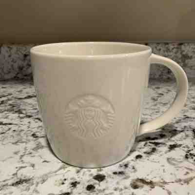 Starbucks 2010 White V Venti Mug Siren Mermaid Logo 20oz - Sold on eBay Jan, 29th 2020 for $24.95