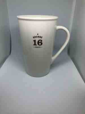 Retired 2010 Starbucks White Grande 16 Ounce Logo Coffee Mug/Cup - Sold on eBay Jan, 30th 2020 for $17.99