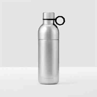 STARBUCKS STAINLESS STEEL WATER BOTTLE 20 oz NWT Silver  - Sold on eBay Jan, 30th 2020 for $22.99