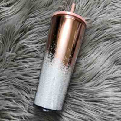 NEW Starbucks Holiday 2019 Venti Tumbler ROSE GOLD Cascading Snow RARE EDITION - Sold on eBay Feb, 1st 2020 for $24.99
