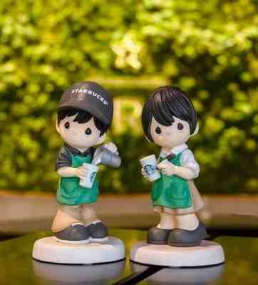 RARE BNIB 2019 STARBUCKS Singapore PRECIOUS MOMENTS Barista Boy Girl Figurine  - Sold on eBay Apr, 10th 2020 for $299.00