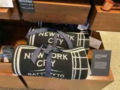 Starbucks New York reserve wool blanket