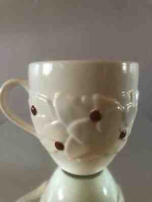 Starbucks 2004 White & Red Holly Berry Poinsettia Christmas Large 16oz Mug! EUC! - Sold on eBay Aug 13, 2021 for $5.99