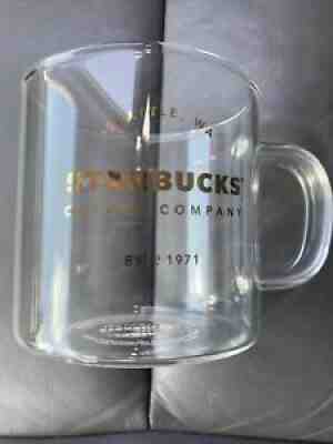 Starbucks 2015 CLEAR GLASS Mug Gold Lettering 18 fl Oz Seattle Coffee Cup - Sold on eBay Sep 03, 2021 for $32.00