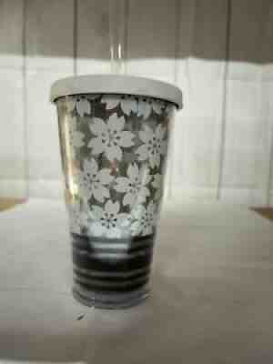 Starbucks Store Black & White Flower Acrylic Cold Cup - 16 oz - See Photos - Sold on eBay Aug 15, 2021 for $18.99