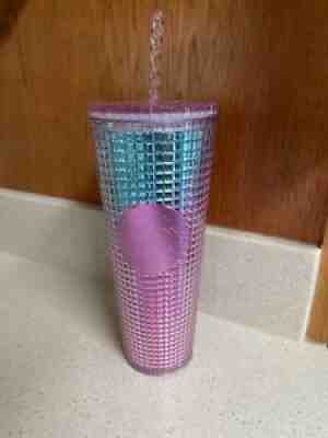 New Starbucks 2021 Summer Pink and Blue Diagonal Gradient Grid 24oz Tumbler - Sold on eBay Sep 01, 2021 for $26.99