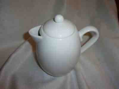 STARBUCKS Ceramic Coffee Pot Teapot Creamer Pitcher 30.4 fl. oz./ 900 ml White - Sold on eBay Aug 24, 2021 for $7.00