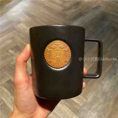 Starbucks cup 2020 Christmas Black Gold Bronze Medal Mug Ceramic Mug Coffee Cup - Sold on eBay Aug 18, 2021 for $29.99