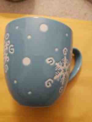 Starbucks 2007 Holiday Blue White Snowflake Mug Large Coffee Cup Christmas 16 oz - Sold on eBay Aug 26, 2021 for $19.00