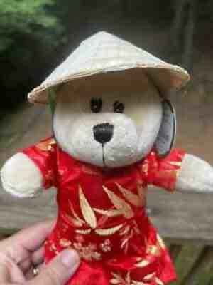 Starbucks Vietnam Plush Bearista In a Traditional Ao Dai and Conical Hat - Sold on eBay Jun 20, 2021 for $20.00