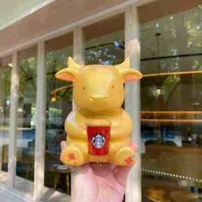 New Starbucks 2021 China Chinese New Year Of The Ox Golden Ox Red Cup Piggy Bank - Sold on eBay Sep 05, 2021 for $70.99