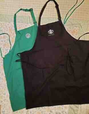 Used ORIGINAL STARBUCKS COFFEE MASTER BLACK APRON and one Old Logo Green Apron - Sold on eBay Dec 06, 2021 for $71.00