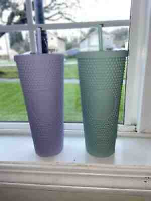 NEW Starbucks US 2021 Matte Lilac and Mint Studded Bling Venti Tumblers Set of 2 - Sold on eBay Jan 02, 2022 for $90.00