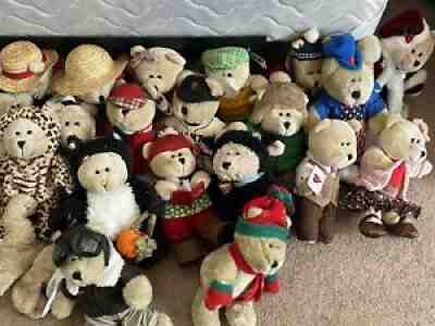 Starbucks barista bears - Sold on eBay Jan 02, 2022 for $75.00