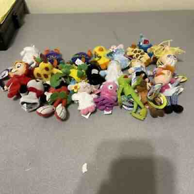 Lot Of 20 Vintage Starbucks Collectible Finger Puppets NWT Rudolph, Casper, More - Sold on eBay Feb 09, 2022 for $120.00