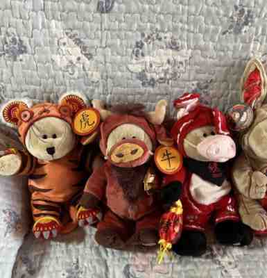 Starbucks Japan ­ Bearista Holiday Bearista Rabbit/Zodiac - Sold on eBay Jun 23, 2022 for $345.00