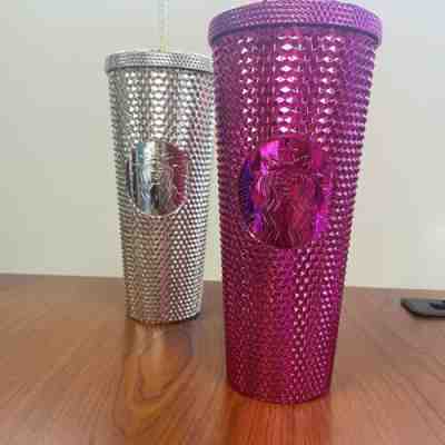 NEW Collection PINK & GOLD Pair Starbucks Tumbler Holiday 2022 - Sold on eBay Nov 04, 2022 for $100.00