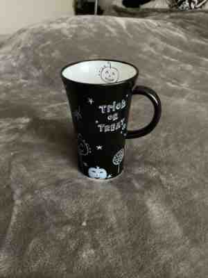 Starbucks TRICK OR TREAT Halloween Coffee Mug Tall BLACK/WHITE Cup 14 Oz - Sold on eBay Feb 11, 2023 for $11.99