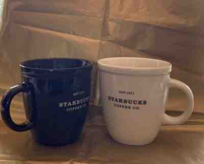 2001/02 STARBUCKS Coffee Co Mug Barista Abbey Est 1971 Black White Cup lot-18 oz