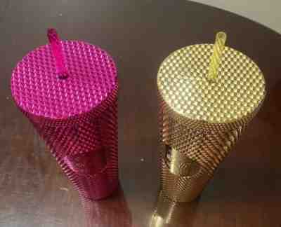 Starbucks Christmas 2022 Gold and Pink Bling Venti Studded Tumbler 24oz Cold Cup - Sold on eBay Mar 9, 2023 for $109.99
