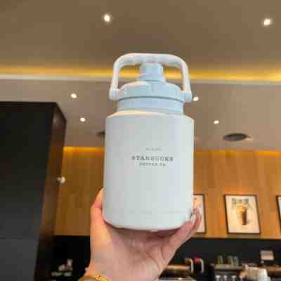 New 2022 China Starbucks Skiing Season 37oz Blue White Glacier Style Vacuum Cup - Sold on eBay Mar 26, 2023 for $79.96