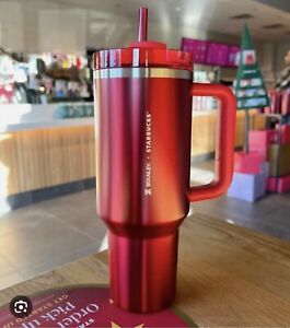 ?NEW LIMITED Starbucks x Stanley Cup Holiday 2023 Collab (40 oz) Glossy Red - Sold on eBay December 9th, 2023 for $222.50 (25 bids) 