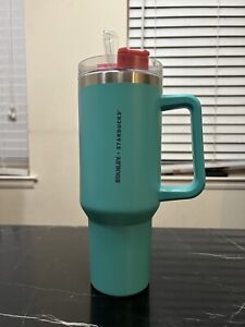 Starbucks Stanley THAILAND EXCLUSIVE two-toned tiffany blue Cup - Sold on eBay February 11th, 2024 for $349.00
