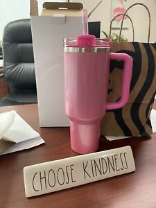 ? IN HAND ? 2024 Starbucks x Stanley Cup Holiday Tumbler 40 oz Pink - Sold on eBay January 6th, 2024 for $300.00 (56 bids) 