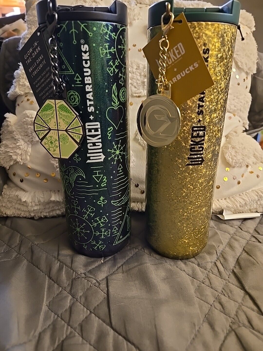 WICKED X STARBUCKS Stainless Steel Tumbler Gold Glitter And Green GlowInTheDark - Sold on eBay January 5th, 2025 for $120.00