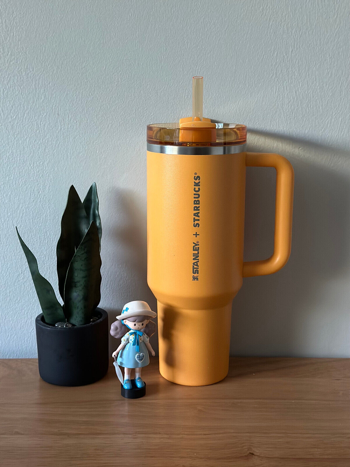 NEW - 2024 Stanley X Starbucks Philippines Exclusive 40oz - Mustard - Sold on eBay July 6th, 2024 for $134.99