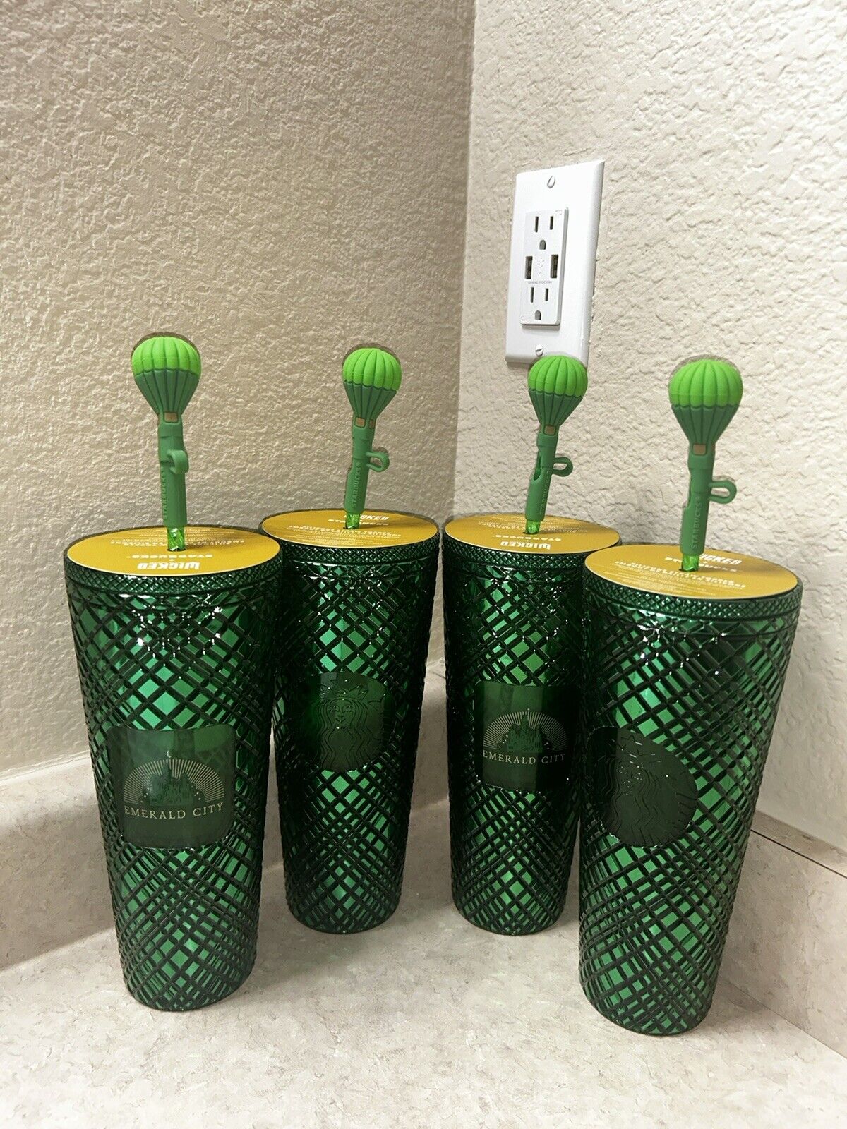 2024 Starbucks Wicked 24oz. Cold Cup Emerald City Tumbler Christmas FREE SHIP - Sold on eBay January 2nd, 2025 for $65.99