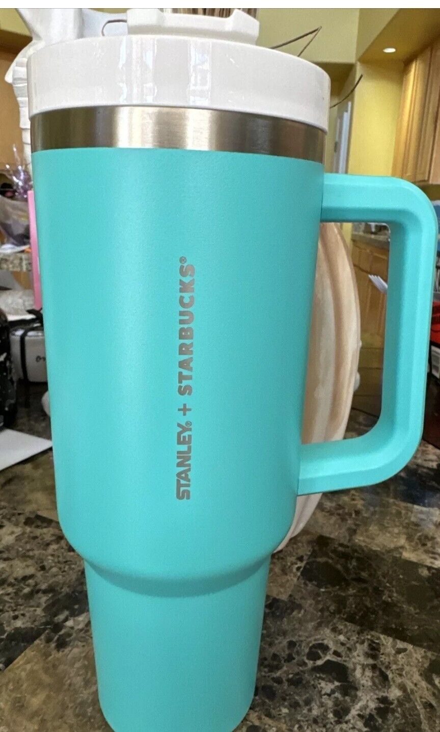 Starbucks x Stanley Philippines 2023 Tiffany Blue 40oz (US Seller) - Sold on eBay November 25th, 2024 for $285.00