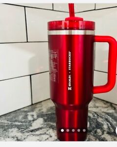 starbucks stanley cup pink 40oz - Sold on eBay December 4th, 2023 for $150.00 (1 bids) 