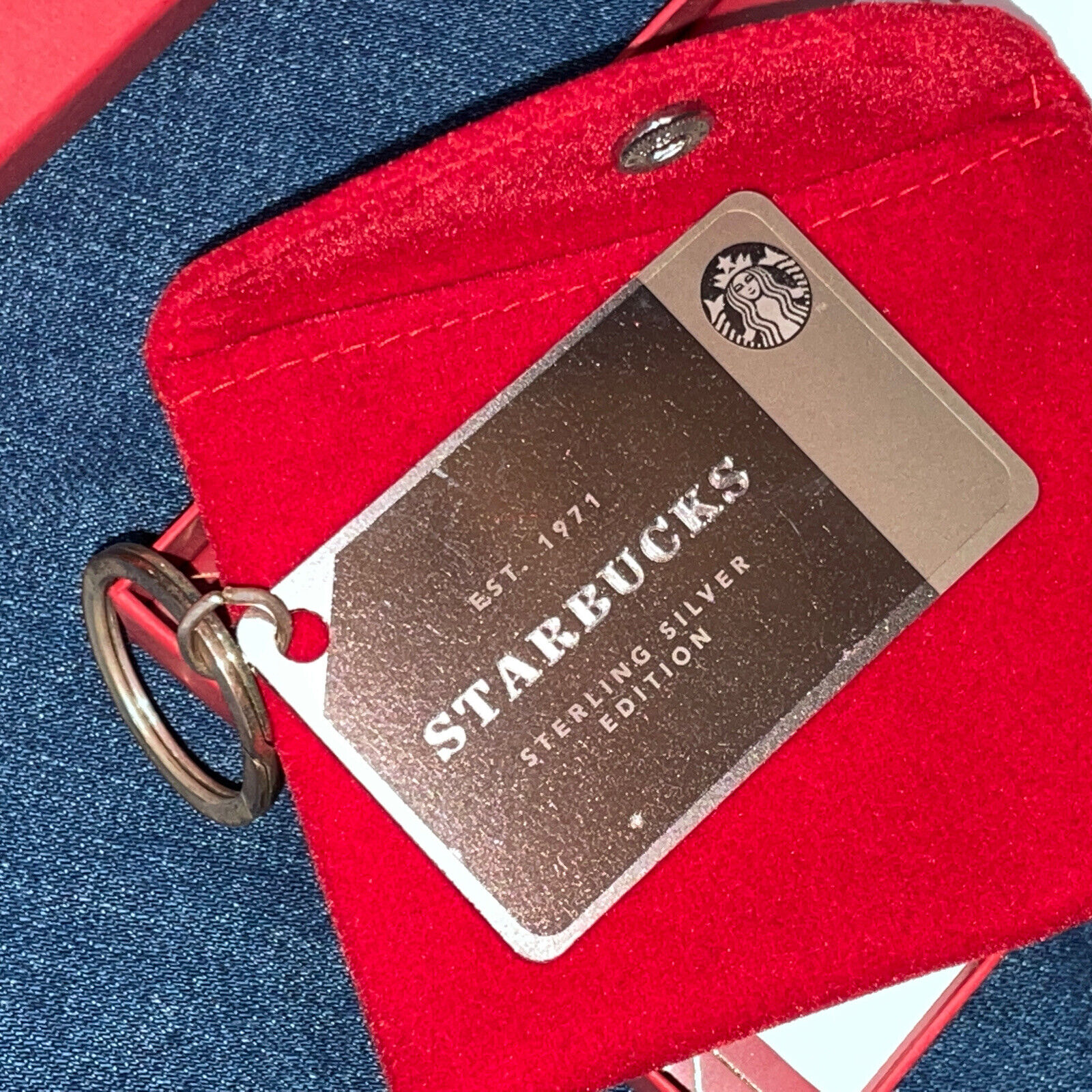 (1) Starbucks Sterling Silver Key Chain Gift Card 2014 Limited edition zero bal. - Sold on eBay November 25th, 2024 for $200.00