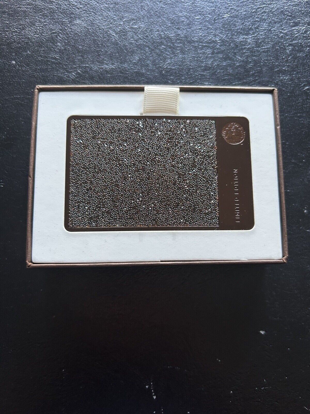 2015 Starbucks Swarovski Crystal Limited Edition Metal Gift Card ($0 Balance) - Sold on eBay February 1st, 2025 for $300.00 (1 bids) 