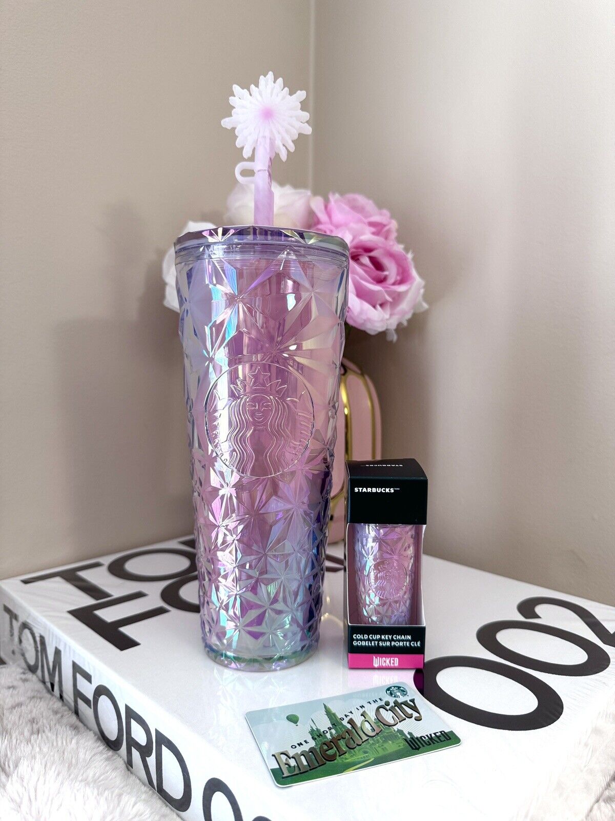 NEW 2024 Starbucks Wicked Glinda Topper Tumbler & Keychain Emerald City GC - Sold on eBay December 24th, 2024 for $110.00