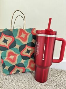 ?New Limited Starbucks x Stanley Cup Holiday 2023 Collab (40 oz) Red Tumbler ? - Sold on eBay November 24th, 2023 for $150.00 (2 bids) 