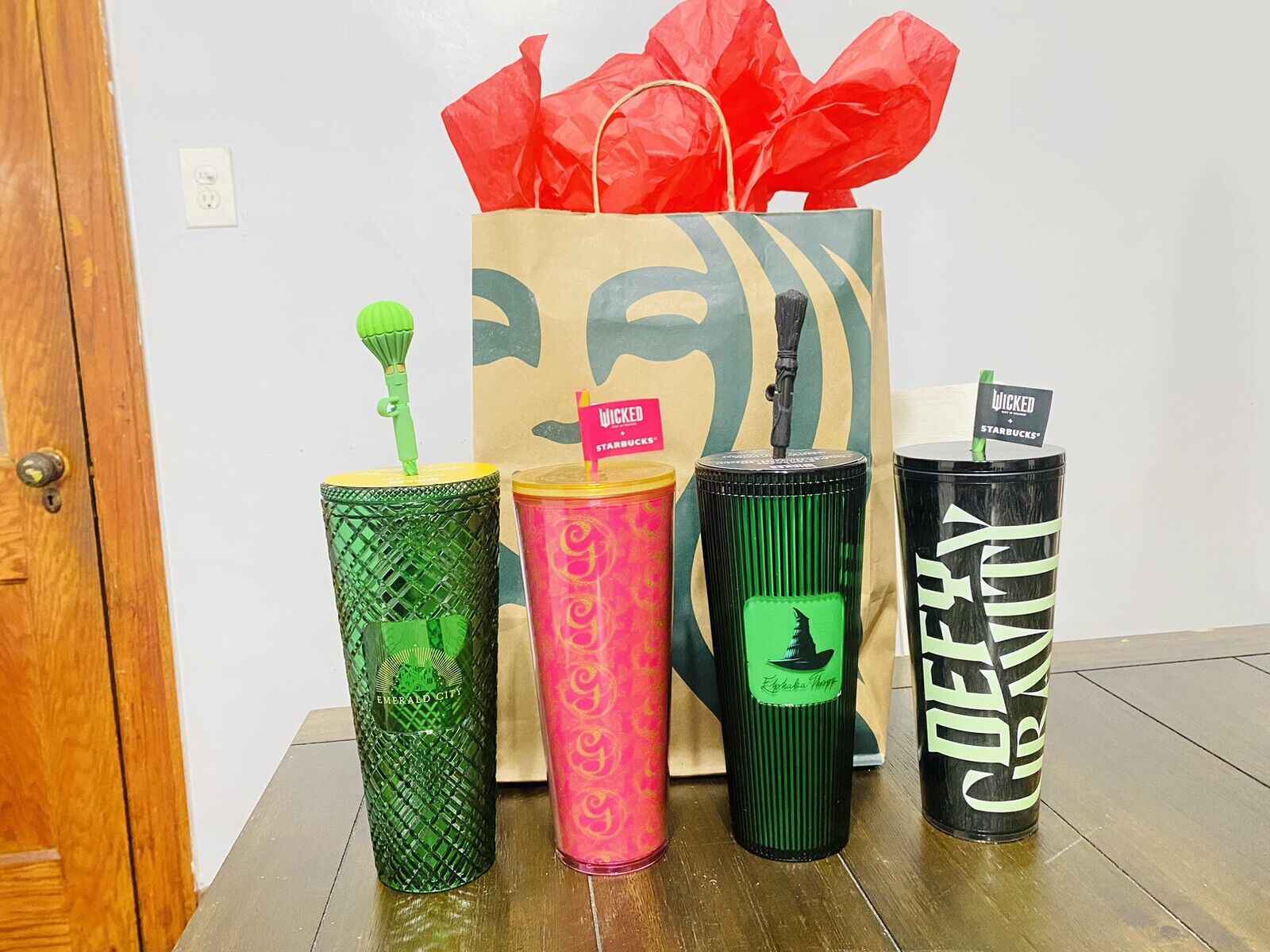 Wicked Starbucks 24oz Tumbler Set Collection Emerald City Glinda Elphaba Glow - Sold on eBay December 22nd, 2024 for $199.99
