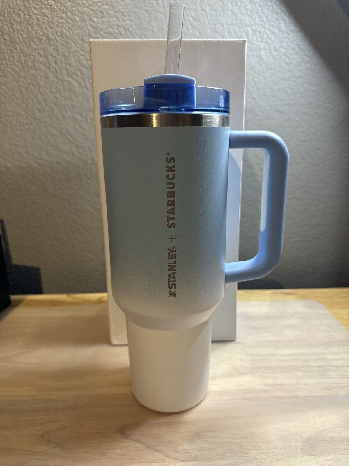Stanley - Starbucks Philippines Exclusive Two Tone Blue 40oz Tumbler - NIB - Sold on eBay December 31st, 2024 for $130.00