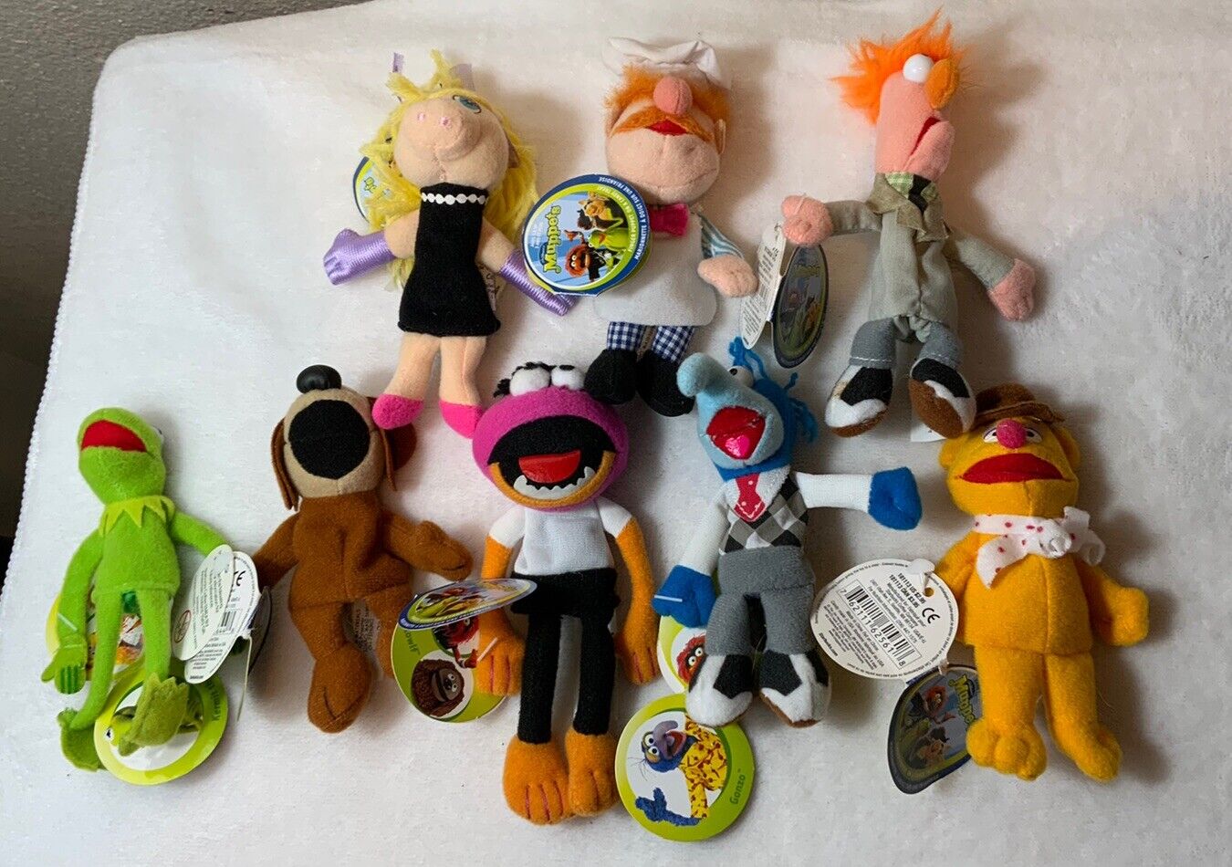 Starbucks NEW Muppets Kermit Miss Piggy Beaker Swedish Chef Gonzo Finger Puppets - Sold on eBay March 8th, 2025 for $98.89