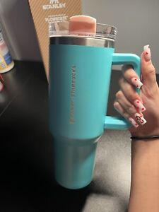 Starbucks Stanley THAILAND EXCLUSIVE two-toned tiffany blue Cup! Free Shipping! - Sold on eBay April 4th, 2024 for $200.00